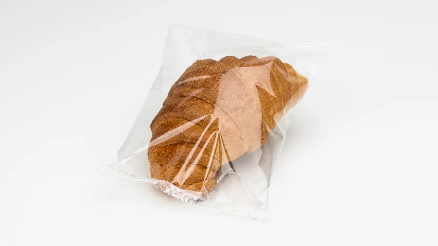 Croissant s kakaovou náplní
